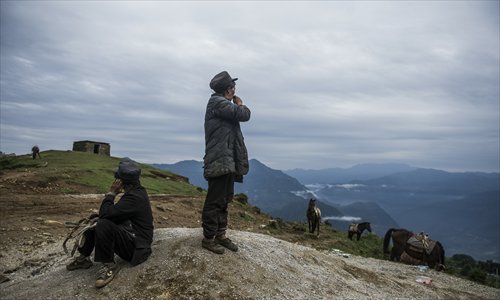 f5d6d75f-671c-43ac-96b5-2526bd57e294