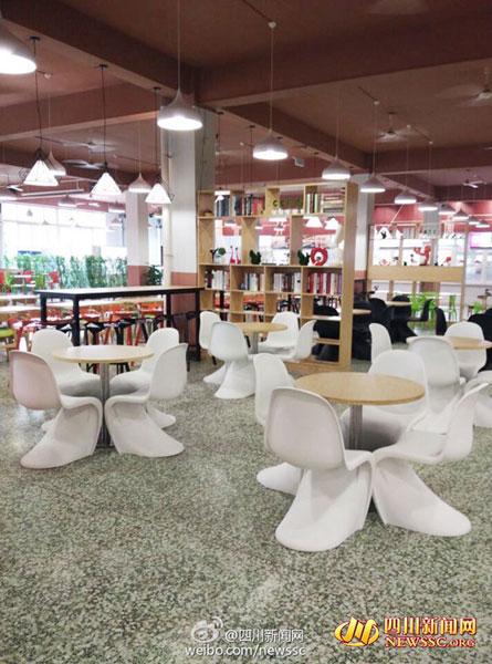 Romantic college dining room goes viral online 