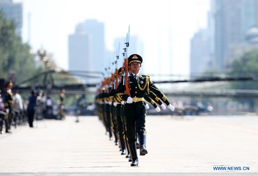 Panorama of China's V-day parade