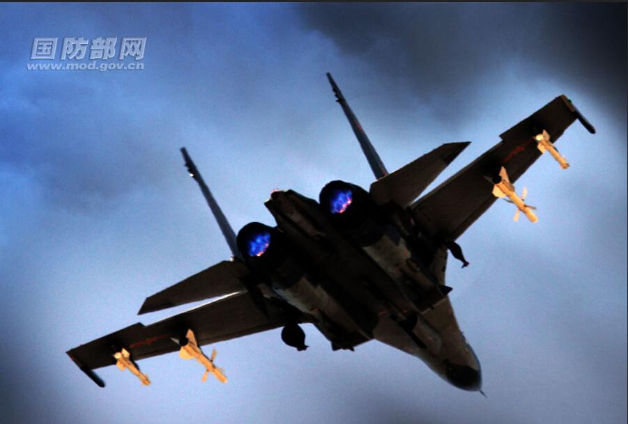 Stunning photos of air show in China’s V-Day parade
