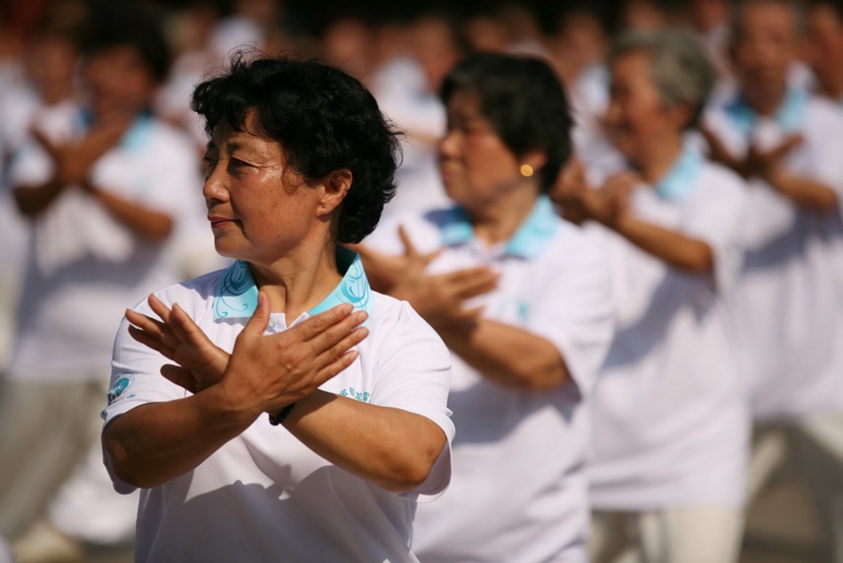 Millions of people all over the world practice Tai Chi for Guinness Record
