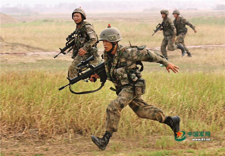 Mechanized infantry brigade conducts live fire drill