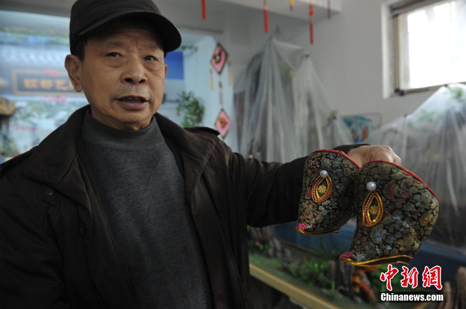 Amazing foam carved artworks