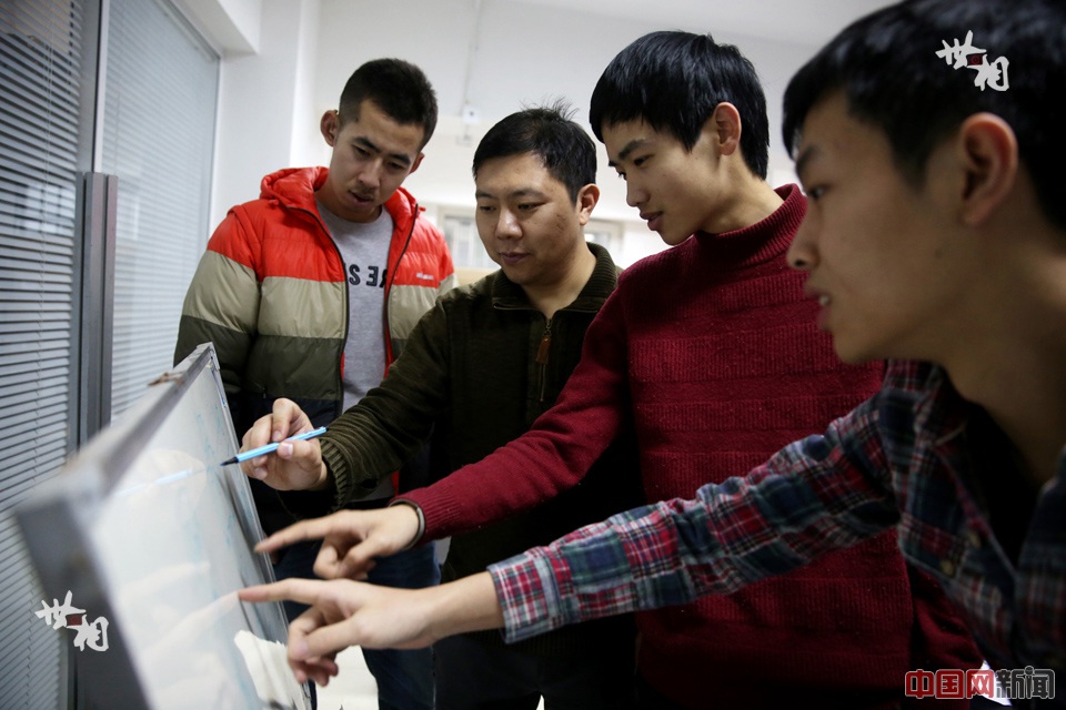 University in Beijing develops robot which can speak in sign language
