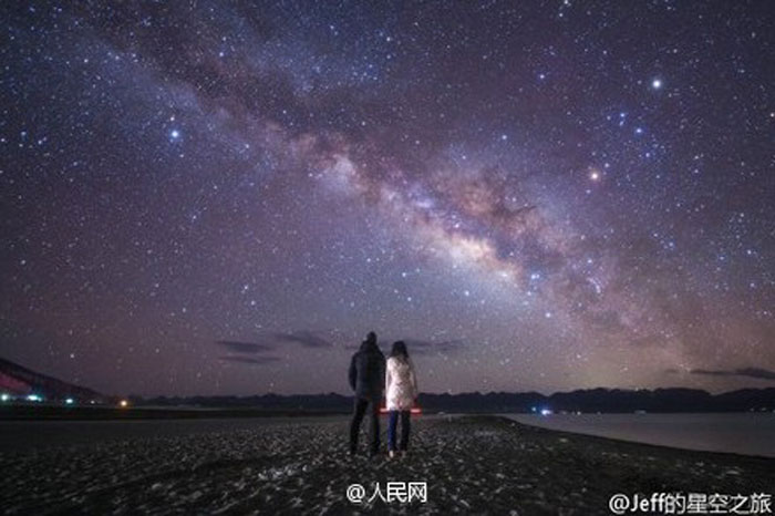 Young man spends four years shooting beautiful starlit skies
