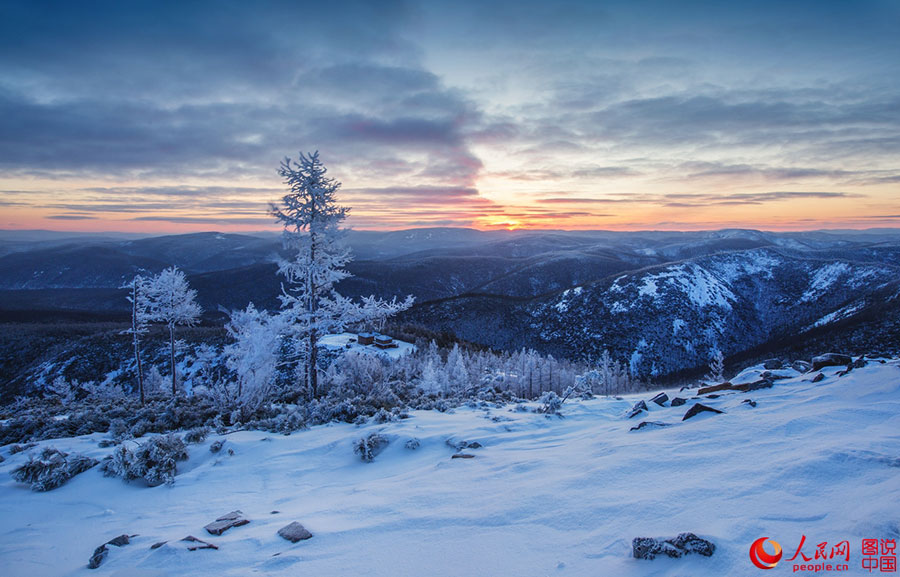 Gorgeous crystal sceneries taken in the coldest region in ??China