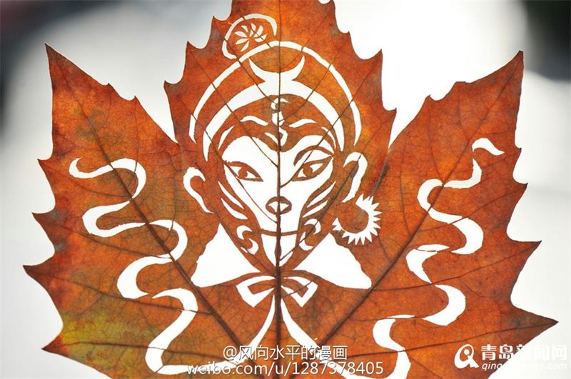 Arts teacher creates arts on leafs