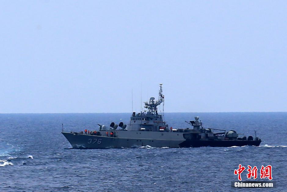 China, Indonesia hold joint naval exercises