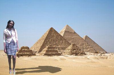 Kenyan woman's crappy photoshopped pictures make her a web celebrity