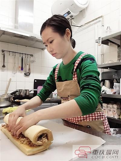 Chongqing noodles take off in Paris