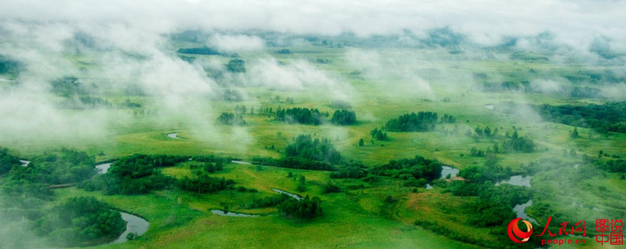 Intoxicating scenery of Nanwenghe Wetland