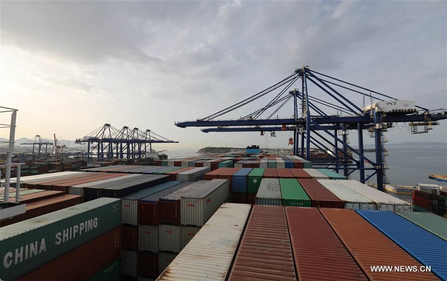 Feature: COSCO SHIPPING -- A name card of China in Greece on Maritime Silk Road