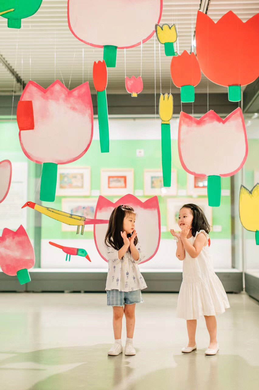 Illustration winners of Hans Christian Andersen Award on display in Beijing