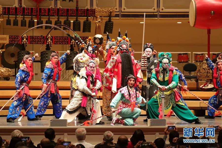 Chinese artists perform at Chicago Symphony Center to celebrate Spring Festival