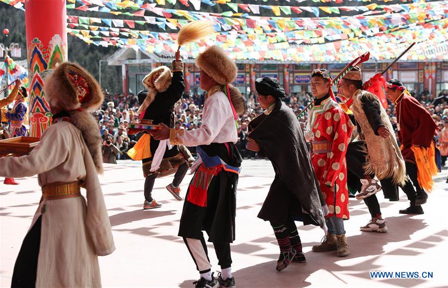 People of Tibetan ethnic group celebrate Shangjiu Festival in SW China