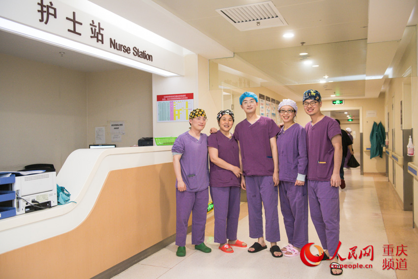 Male midwife delivers over 600 babies in SW China