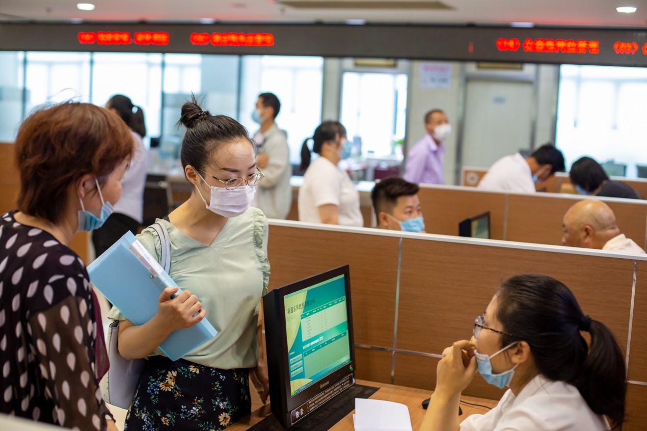 China sees pickup in job demand