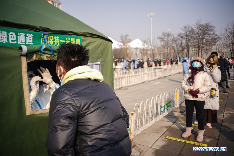 Beijing's Daxing starts mass nucleic acid testing to contain latest COVID-19 resurgence