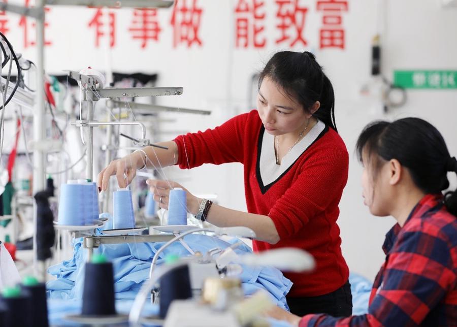 China strives to help relocated poor embrace better life