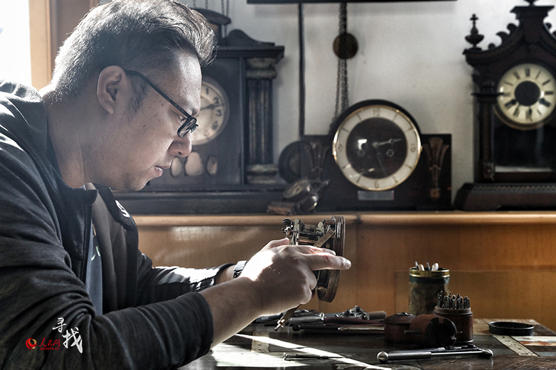 Man kindles obsession with collecting antique clocks, watches