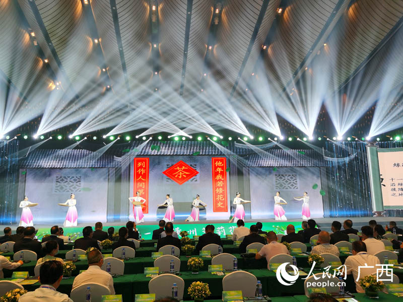 Hengzhou of S China's Guangxi faces new opportunities for its jasmine industry