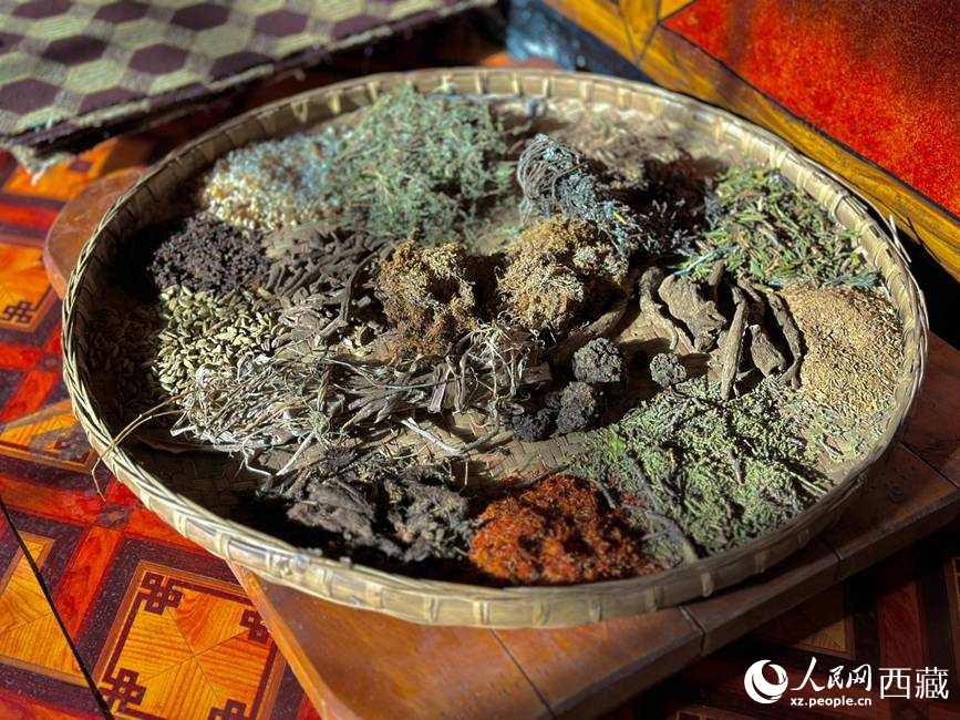 Millennium-old Tibetan incense-making craft