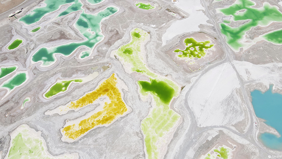 In pics: Magnificent Emerald Lake in NW China's Qinghai