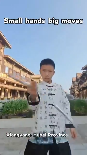 Small hands big moves