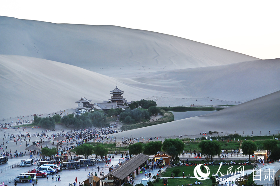 From camel bells to melodies: Summer in Dunhuang offers magical experiences