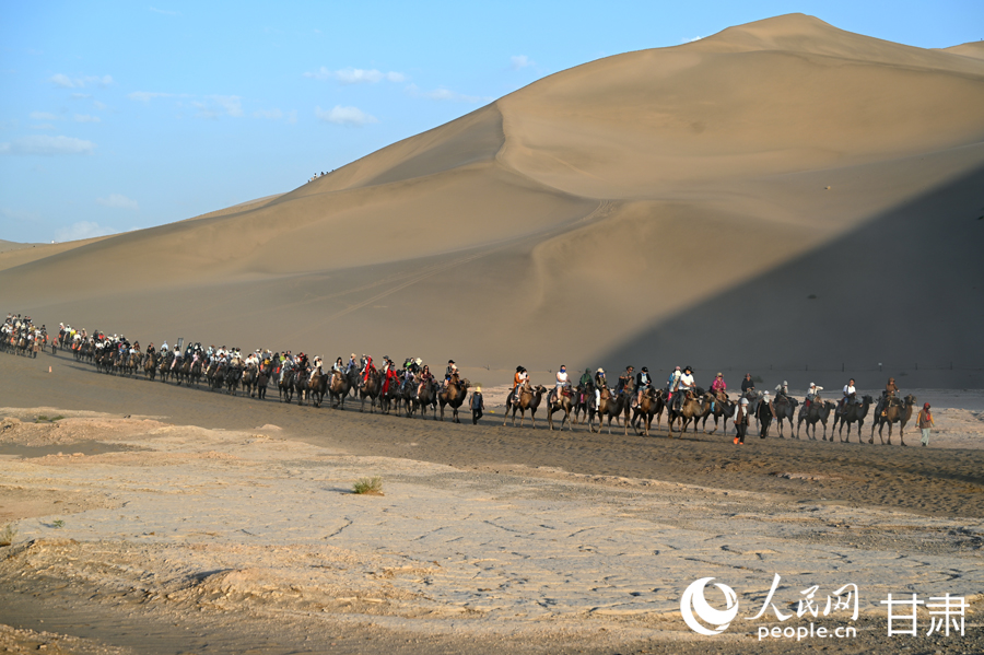 From camel bells to melodies: Summer in Dunhuang offers magical experiences