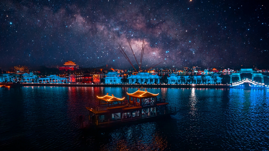 Kaifeng turns Bianhe River into popular destination