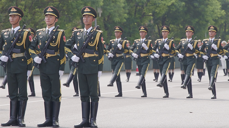 Spectacular! A close-up of the training grounds for China's V-Day parade