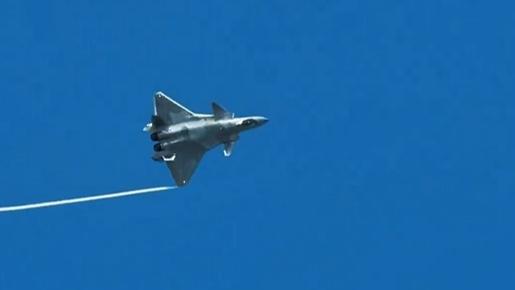 Jets rehearse ahead of Changchun Air Show