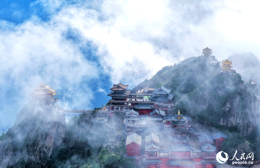 Stunning views of Laojun Mountain after rainfall in central China's Henan