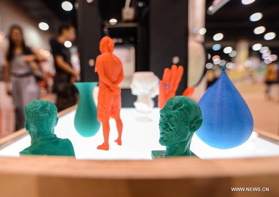 Photo taken on Aug. 30, 2013 shows the 3D printed products during the 2013 China(Hangzhou) industrial design expo in Hangzhou, capital of east China's Zhejiang Province. The three-day exhibition kicked off here Friday. (Xinhua/Han Chuanhao)