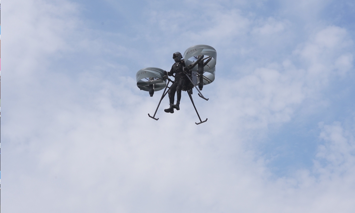 The tri-ducted wearable eVTOL single-person flying vehicle developed by Zhiyuan Research Institue Photo: Courtesy of Zhiyuan Research Institute