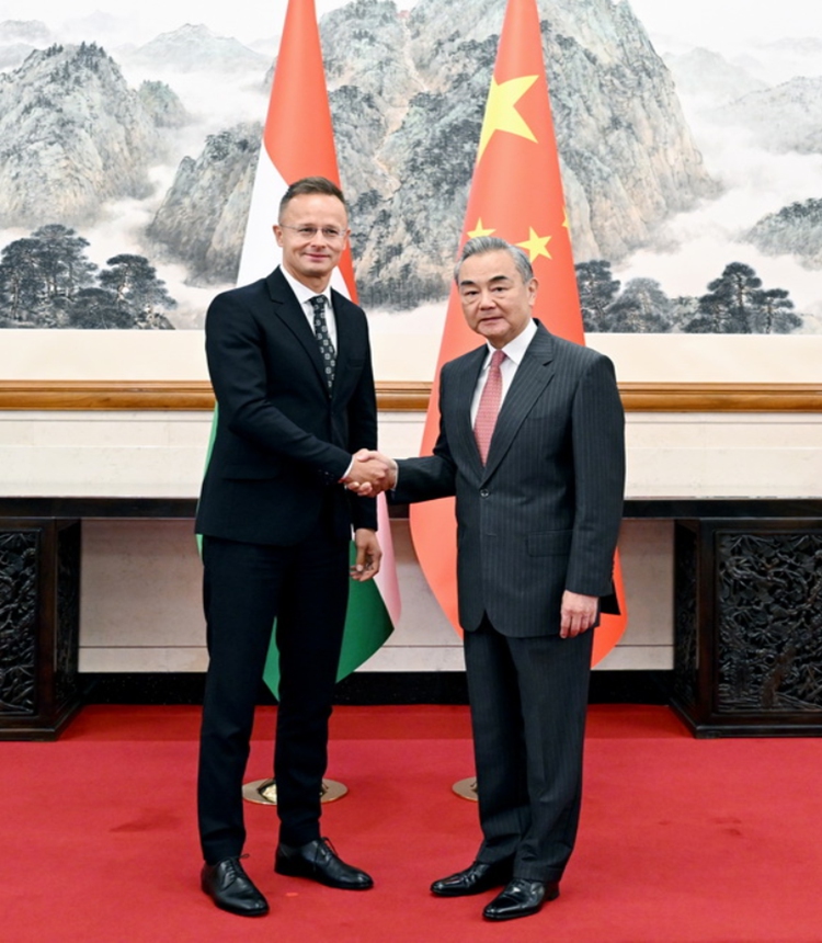 Chinese Foreign Minister Wang Yi, also a member of the Political Bureau of the Communist Party of China Central Committee, meets with Hungarian Minister of Foreign Affairs and Trade Peter Szijjarto, who is in China to attend commemorations marking the 80th anniversary of the victory in the Chinese People's War of Resistance against Japanese Aggression and the World Anti-Fascist War, in Beijing, capital of China, September 2025. Photo: Ministry of Foreign Affairs