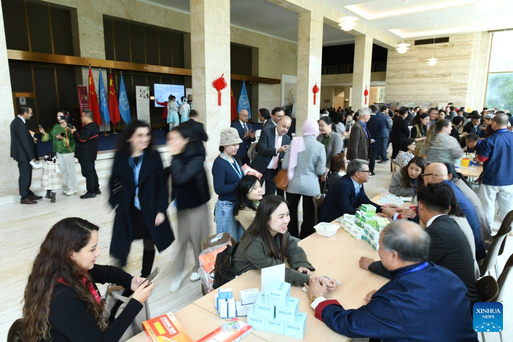 Cultural event about traditional Chinese medicine held in Geneva, Switzerland